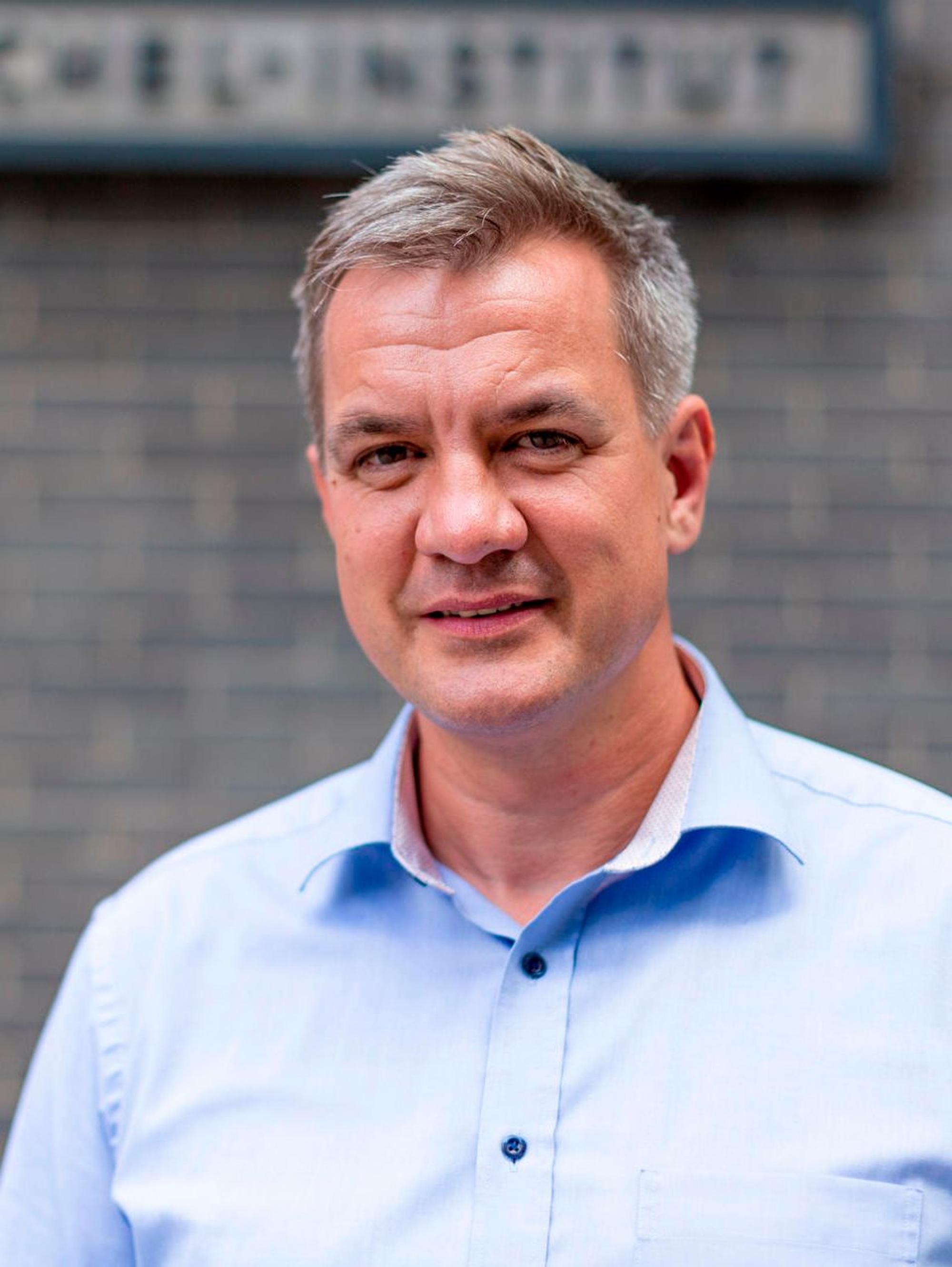 Prof Martin Kriegel