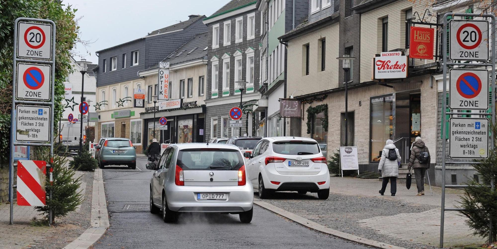 WU_Mittlere-Hauptstrasse-Burscheid_(2)