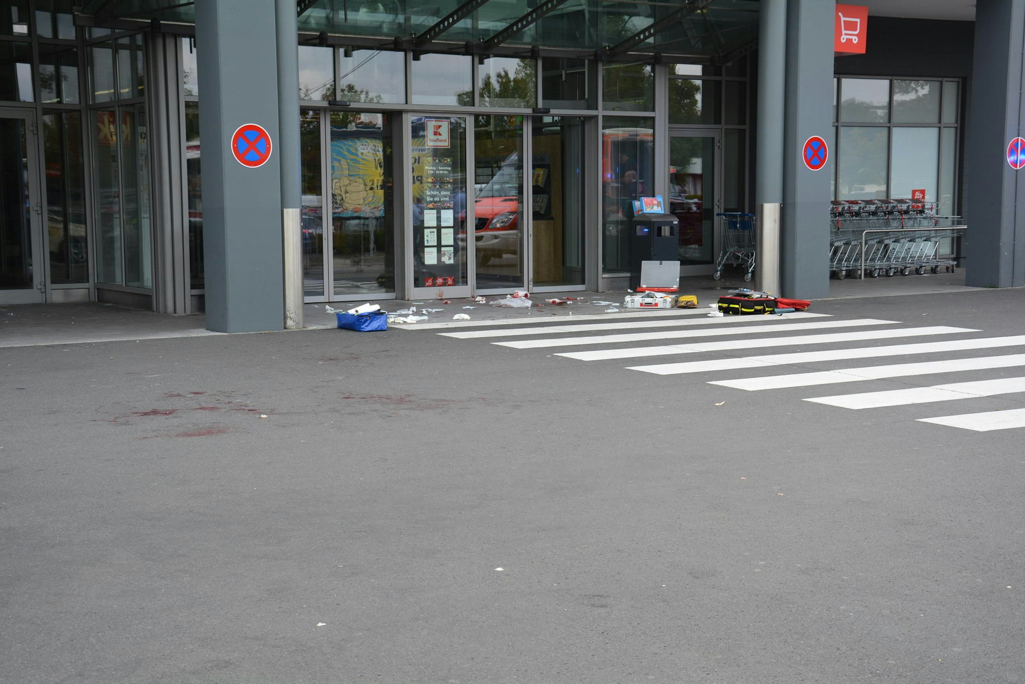 angriff-kerpen-kaufland-eingang