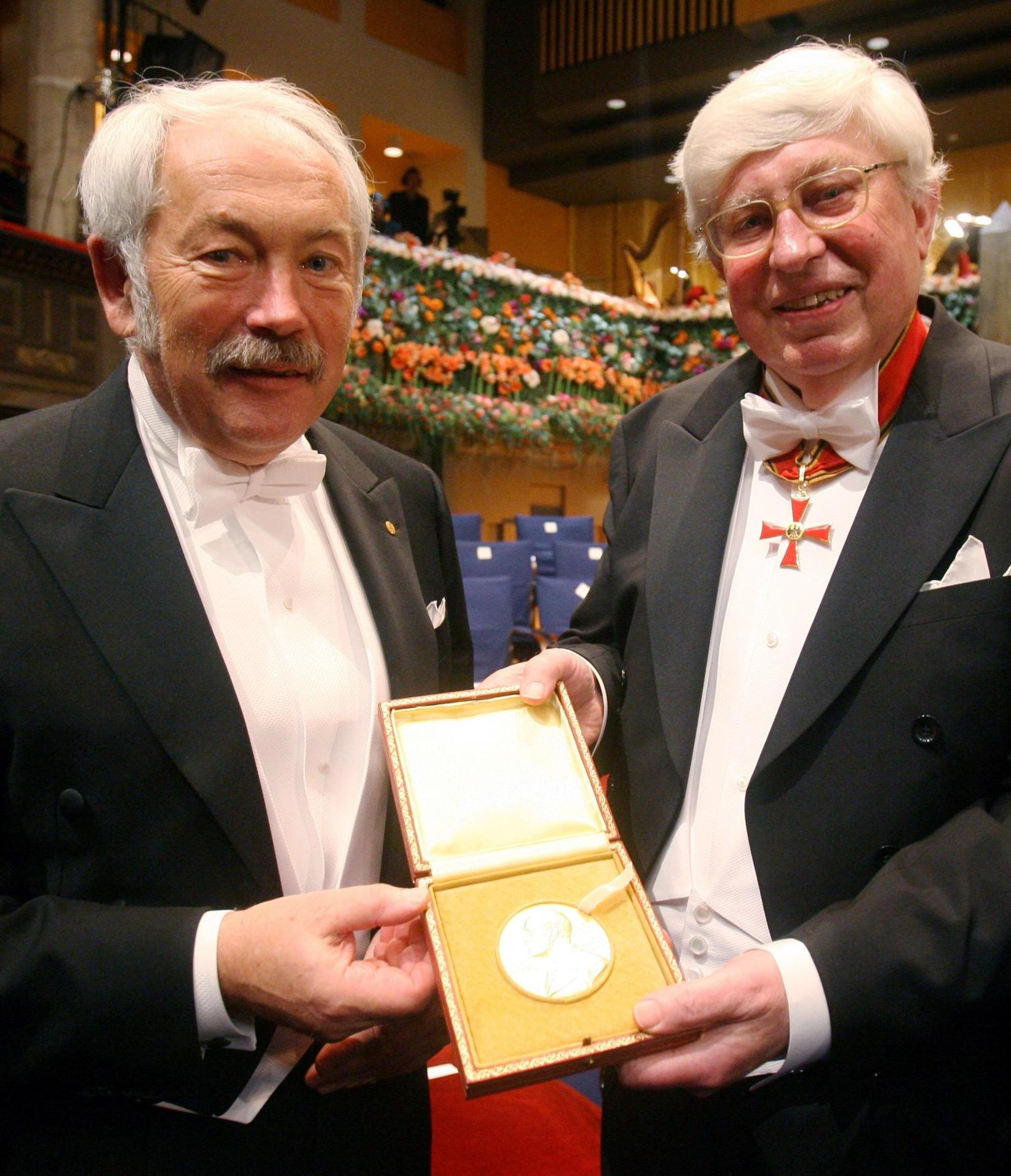 Nobelpreis_fuer_obje_16616426