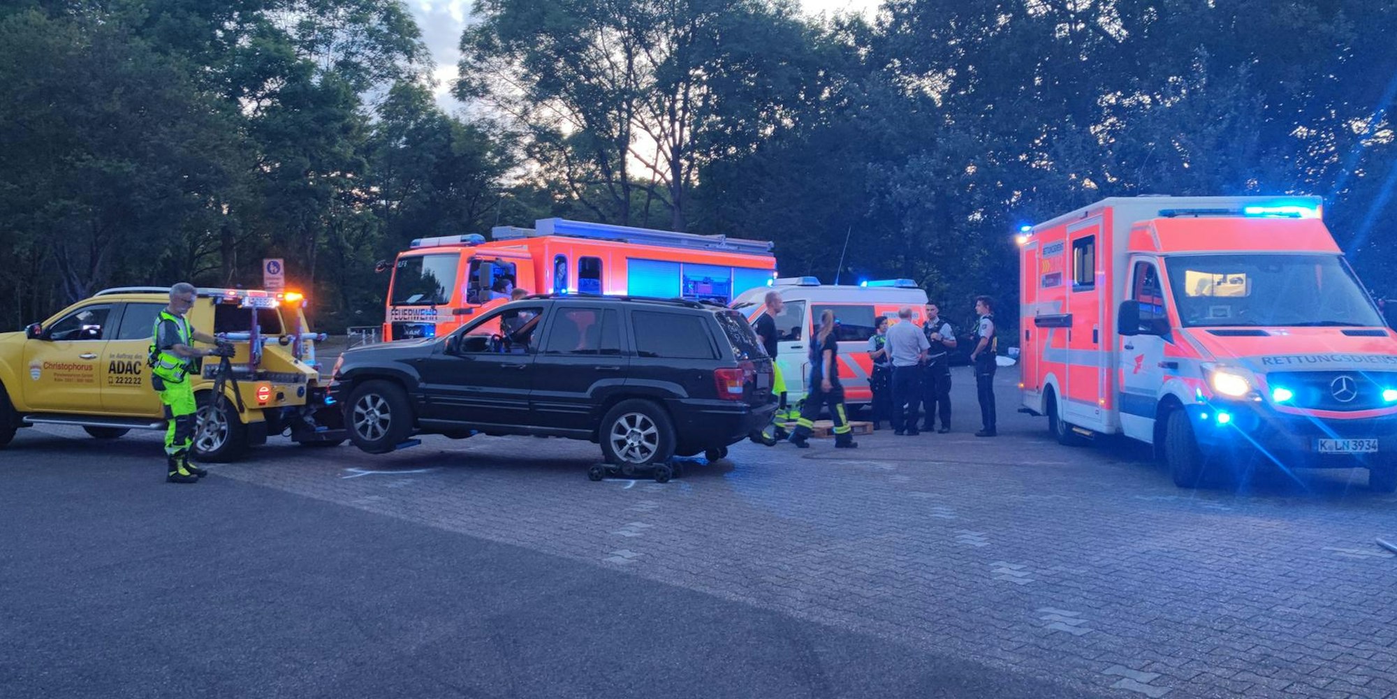 Unfall Fühlinger Jeep 1 050722