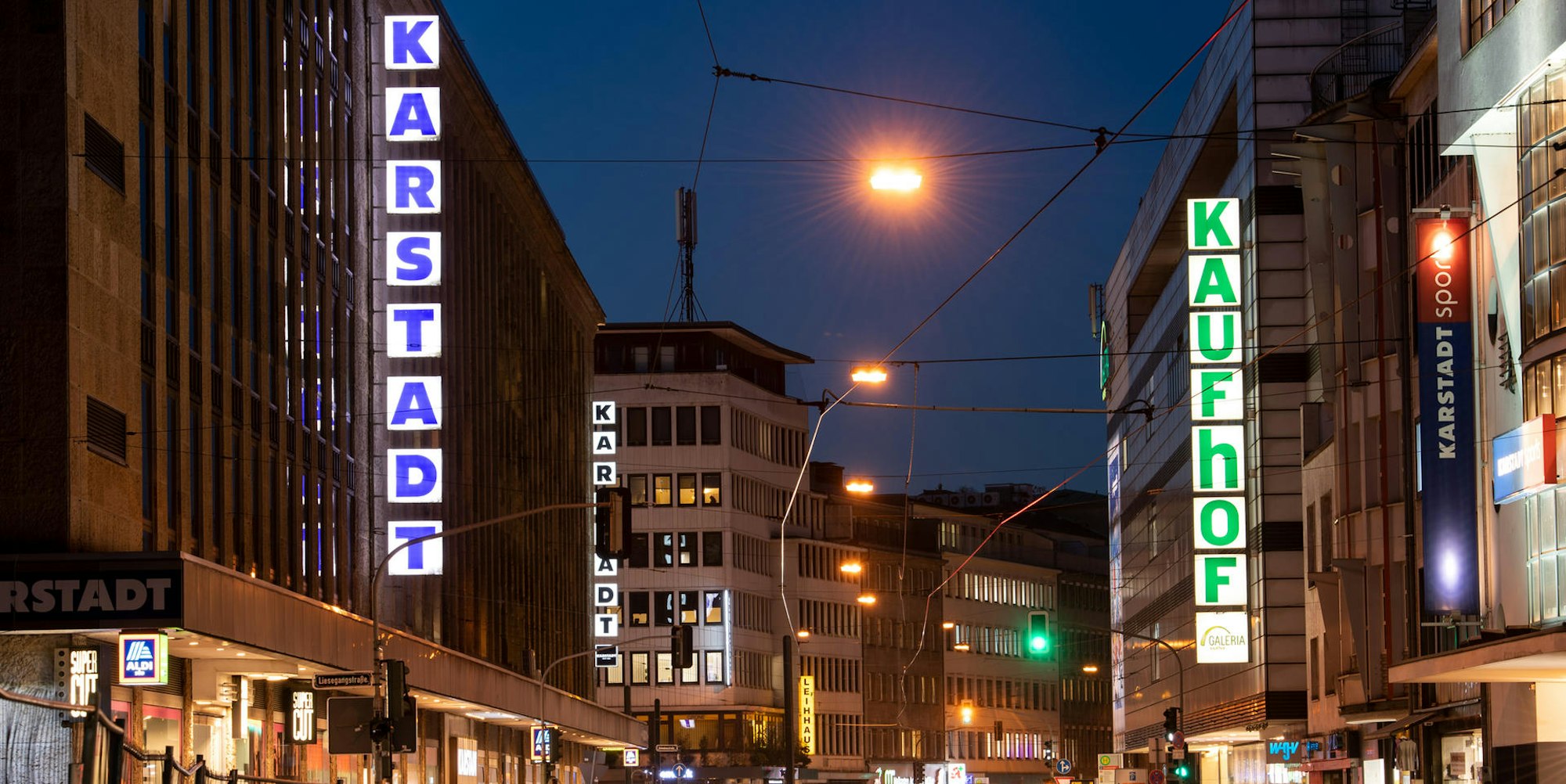 Karstadt_und_Kaufhof
