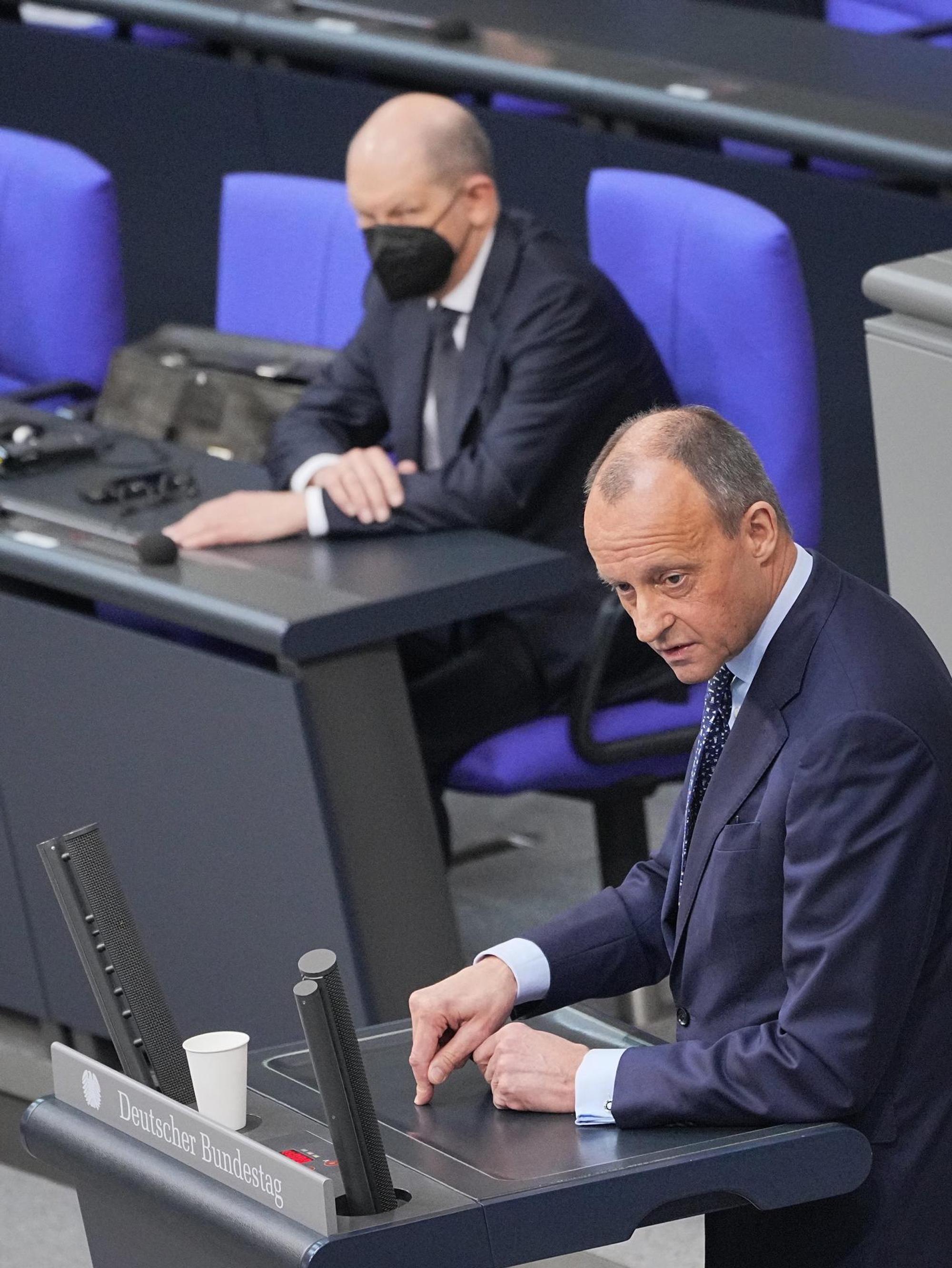 Merz Bundestag DPA 170321