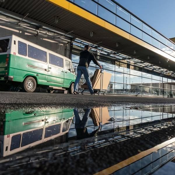 Ikea Überfall Frankfurt DPA 131119