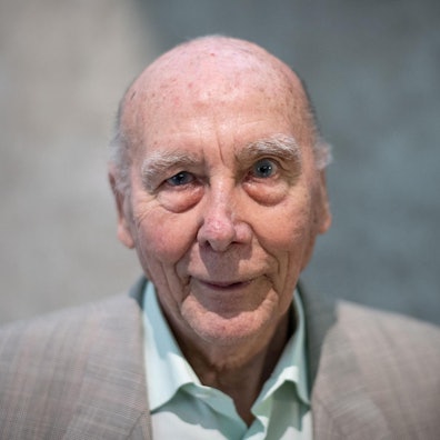 4FDFA8B0-371E-49FF-B46B-C3B5CC2543EB