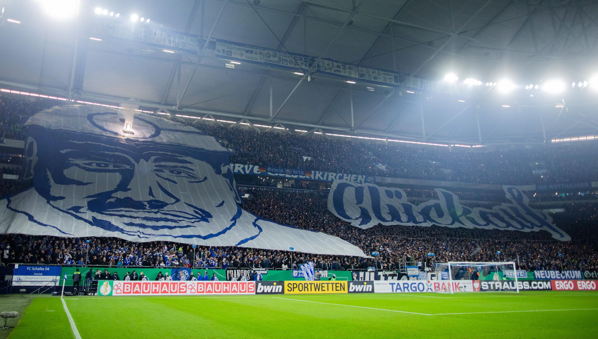 Schalke Tribüne