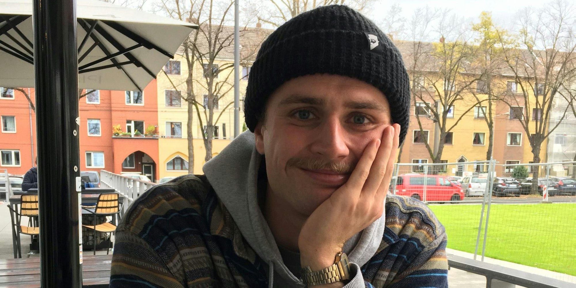 Zwei Kaffee Aljoscha Thönneßen