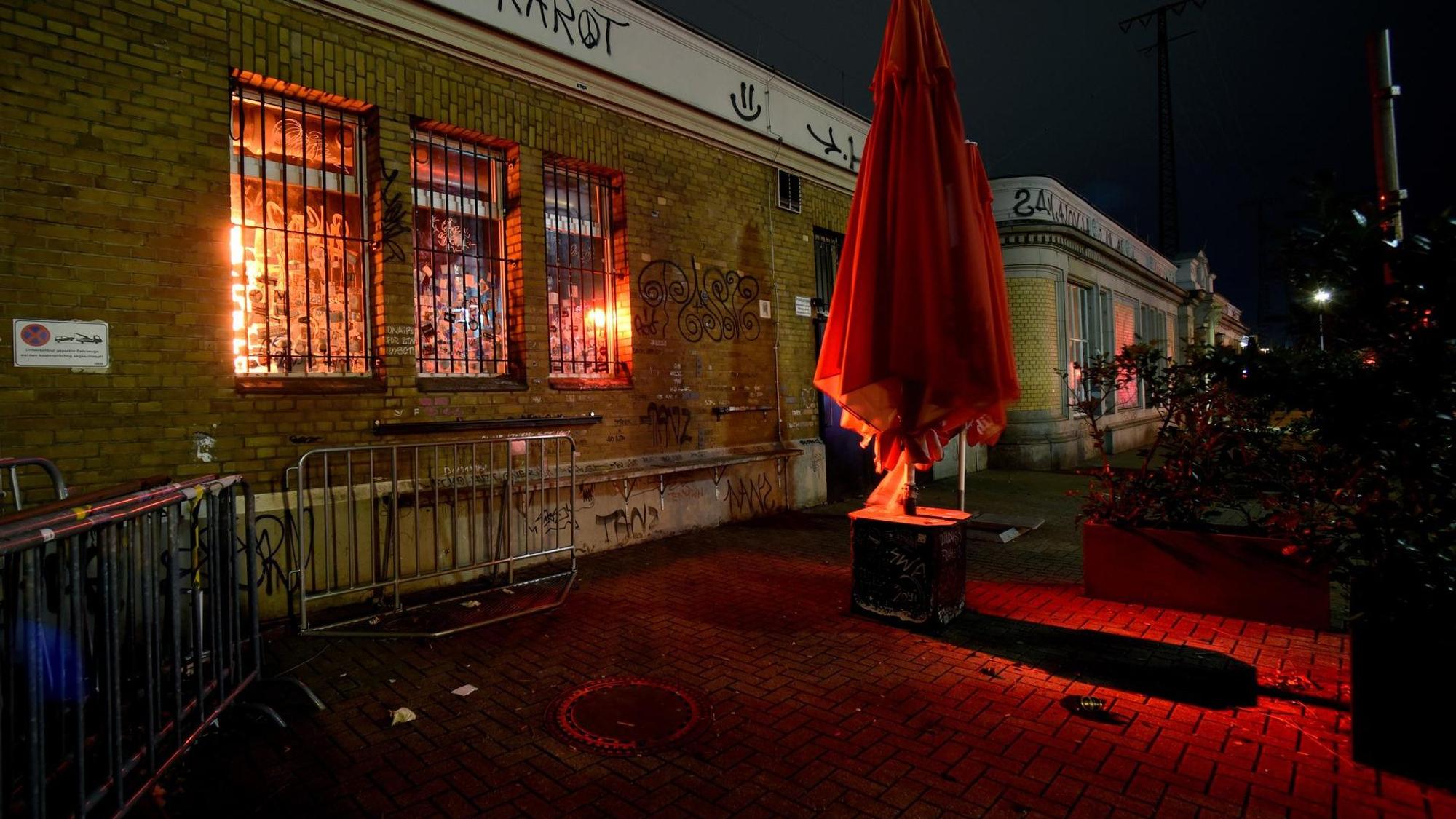 Außenaufnahme vom Gewölbe in Kön bei Nacht