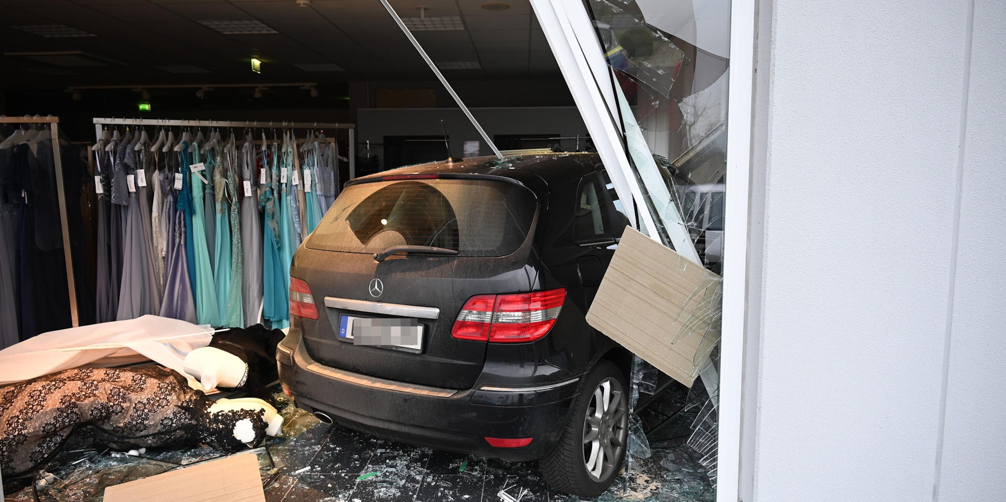 KerpenBrautmodengeschäftUnfall