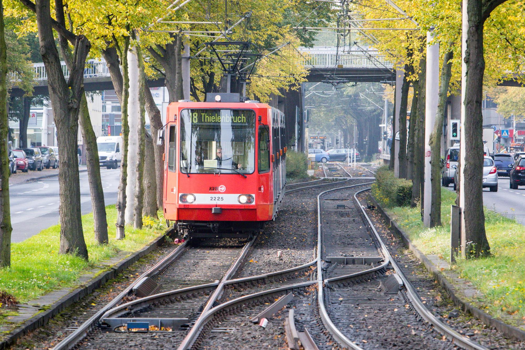 20151021kvb-mh9486