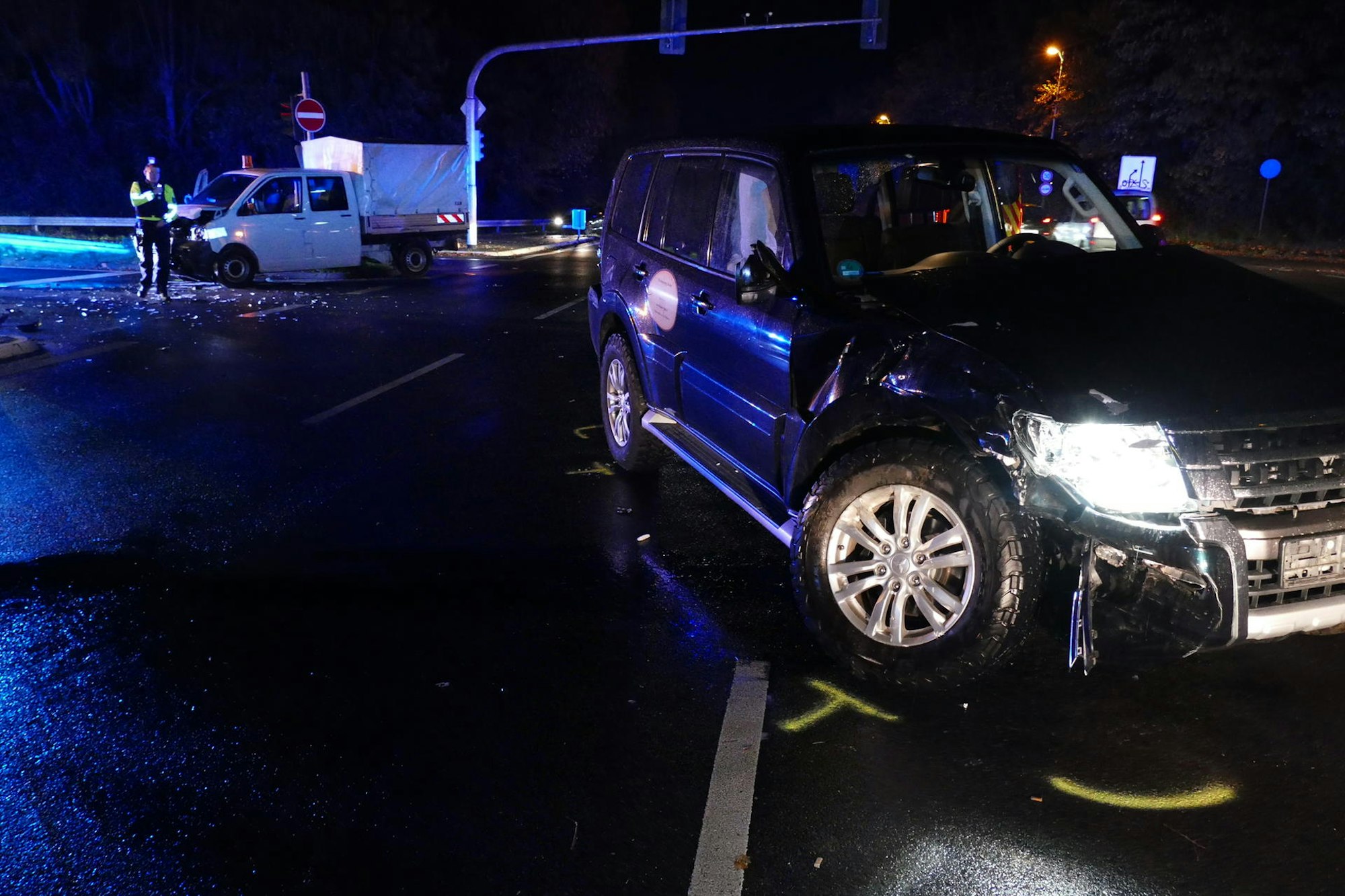 Unfall Hennef Kreuzung 261022