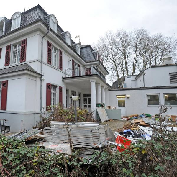 Stadthalle Opladen verfällt