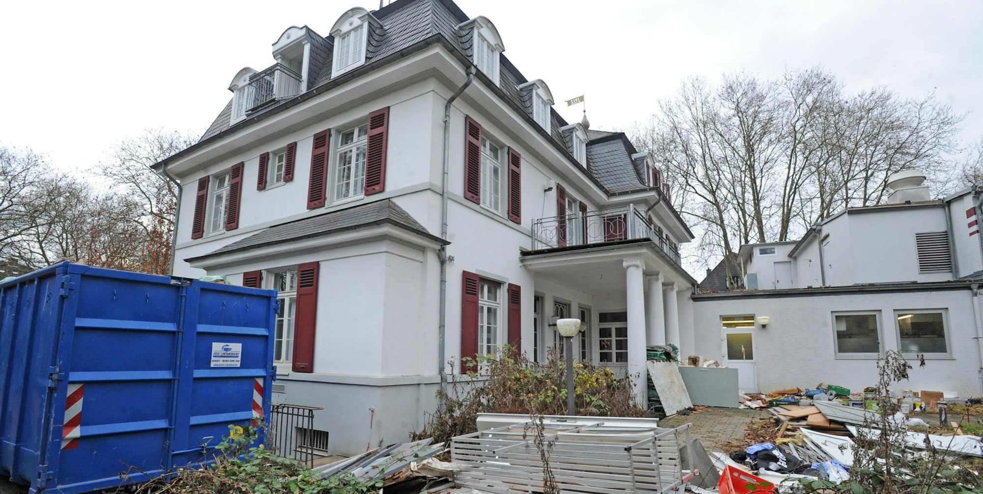 Stadthalle Opladen verfällt