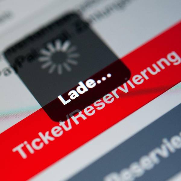 Handy Ticket DB