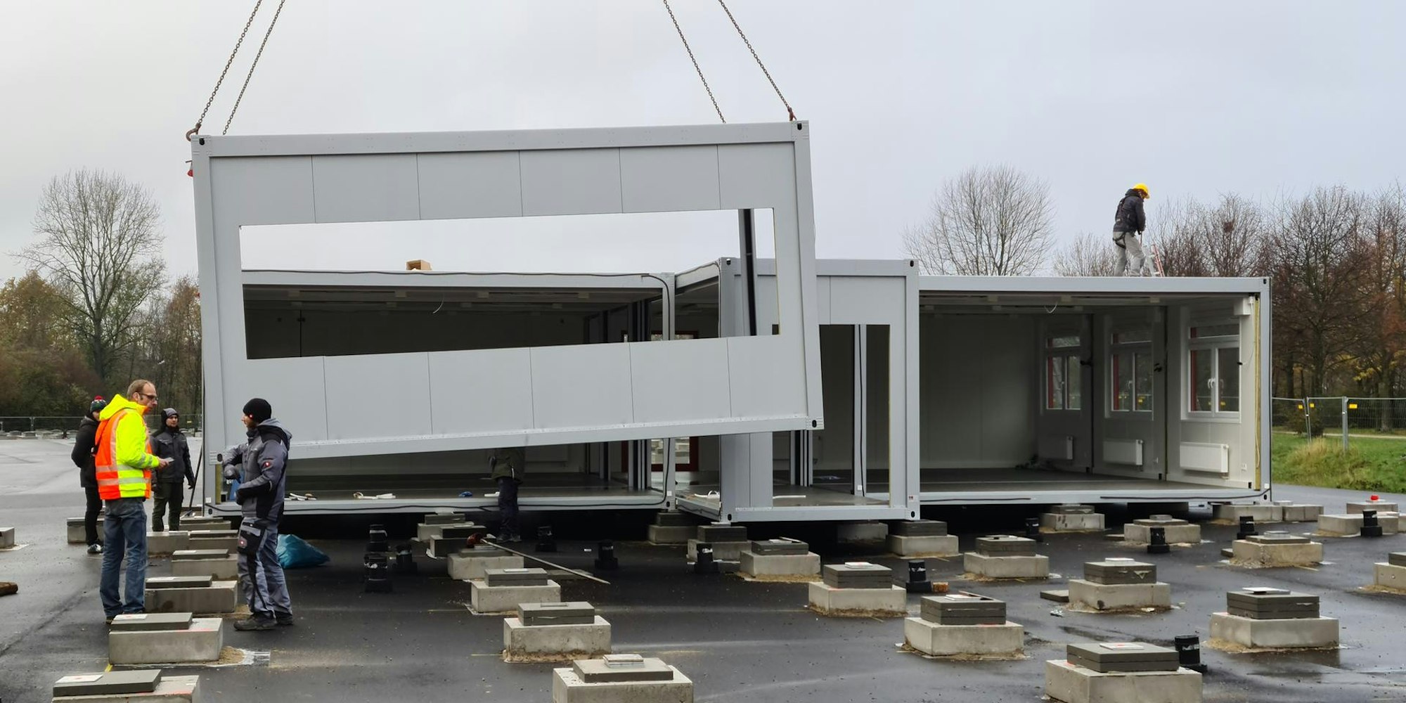 bes-dkg-container16