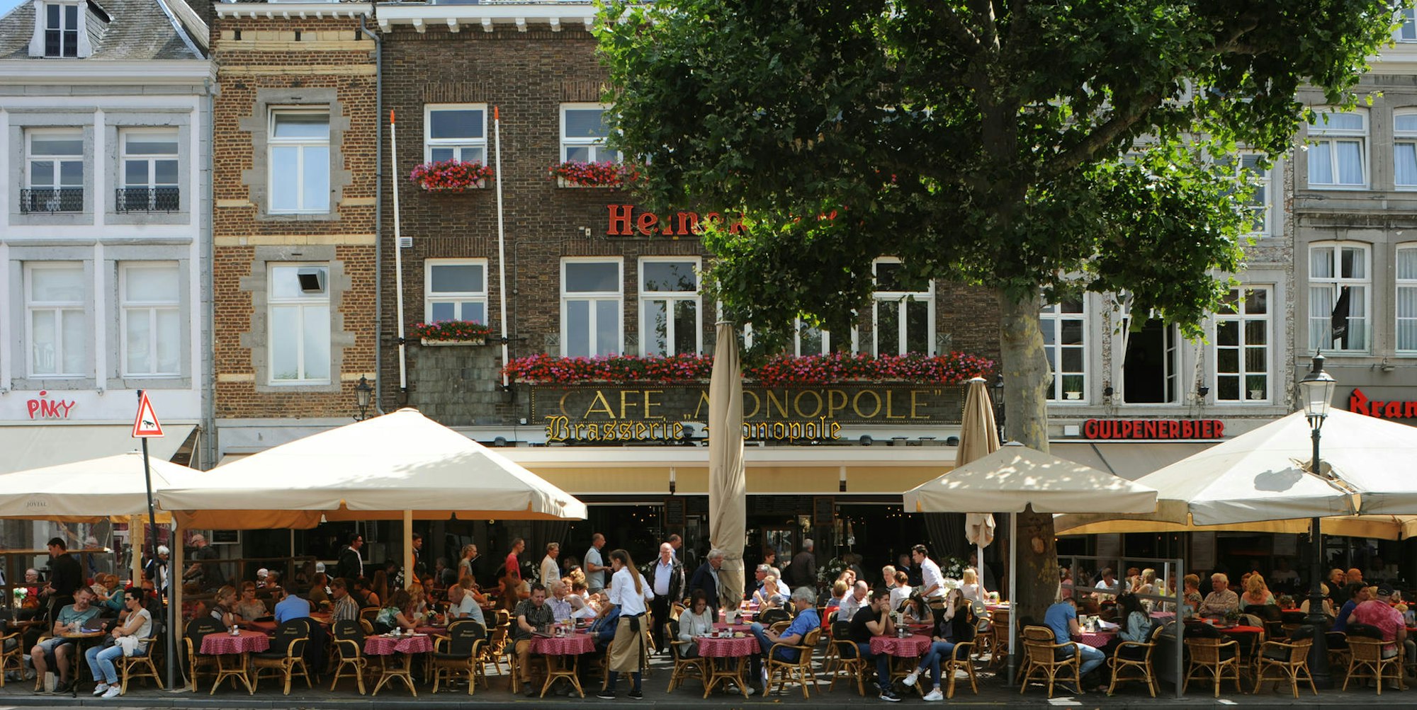Maastricht__Café_2017_Rakoczy
