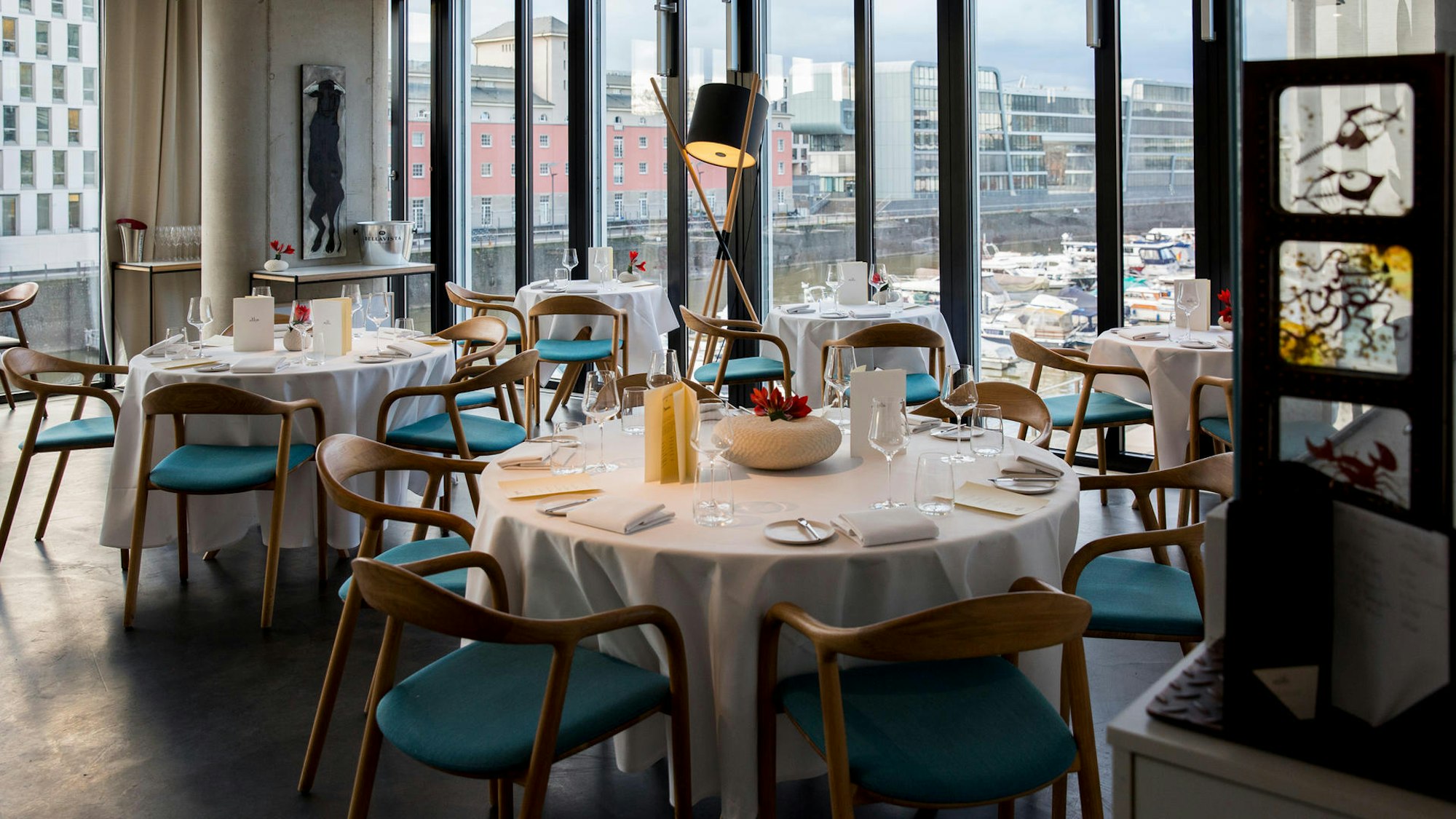 Das Restaurant Ox und Klee drinnen.