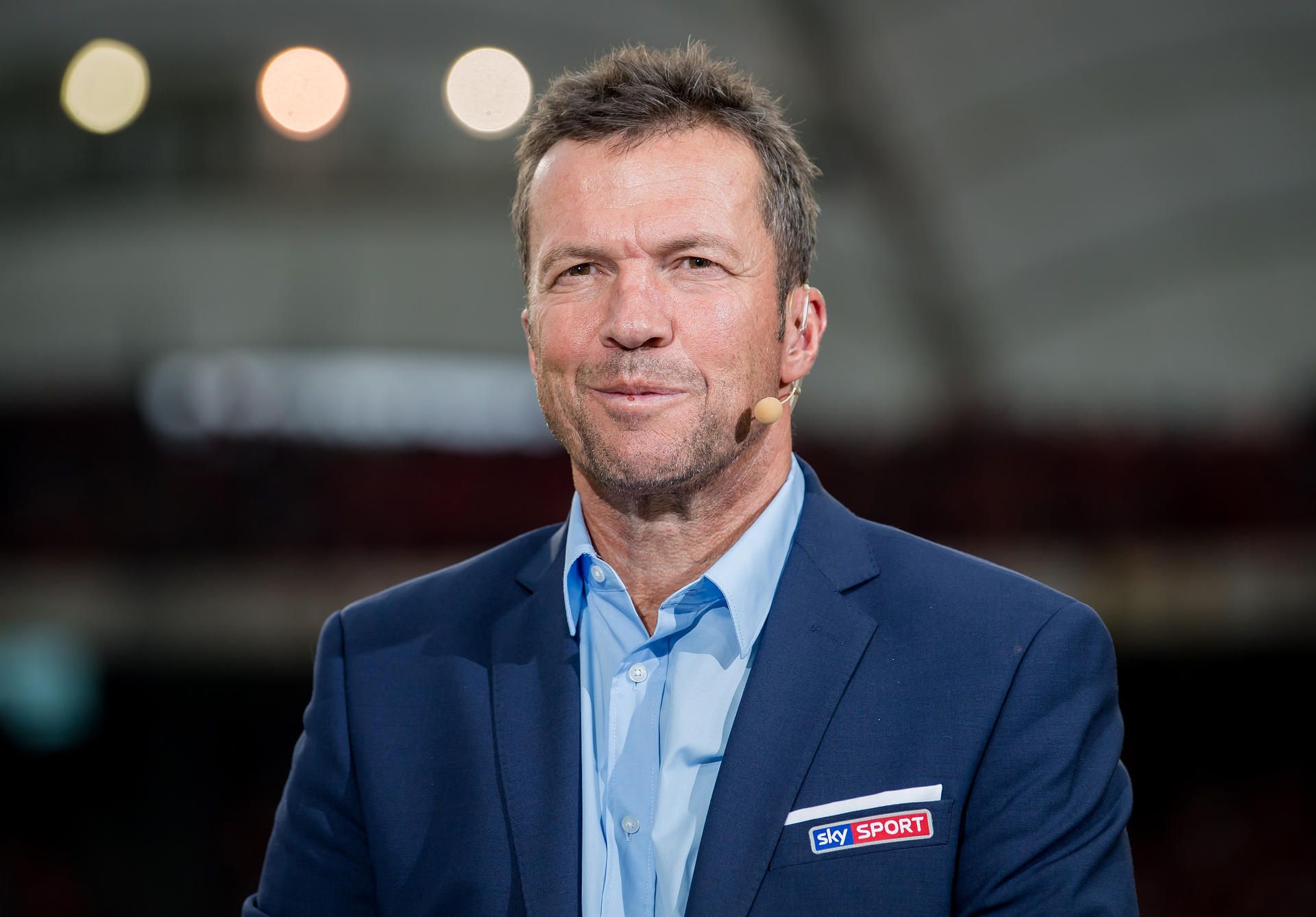 te180901_vfbfcb140