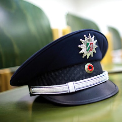 Polizeimütze