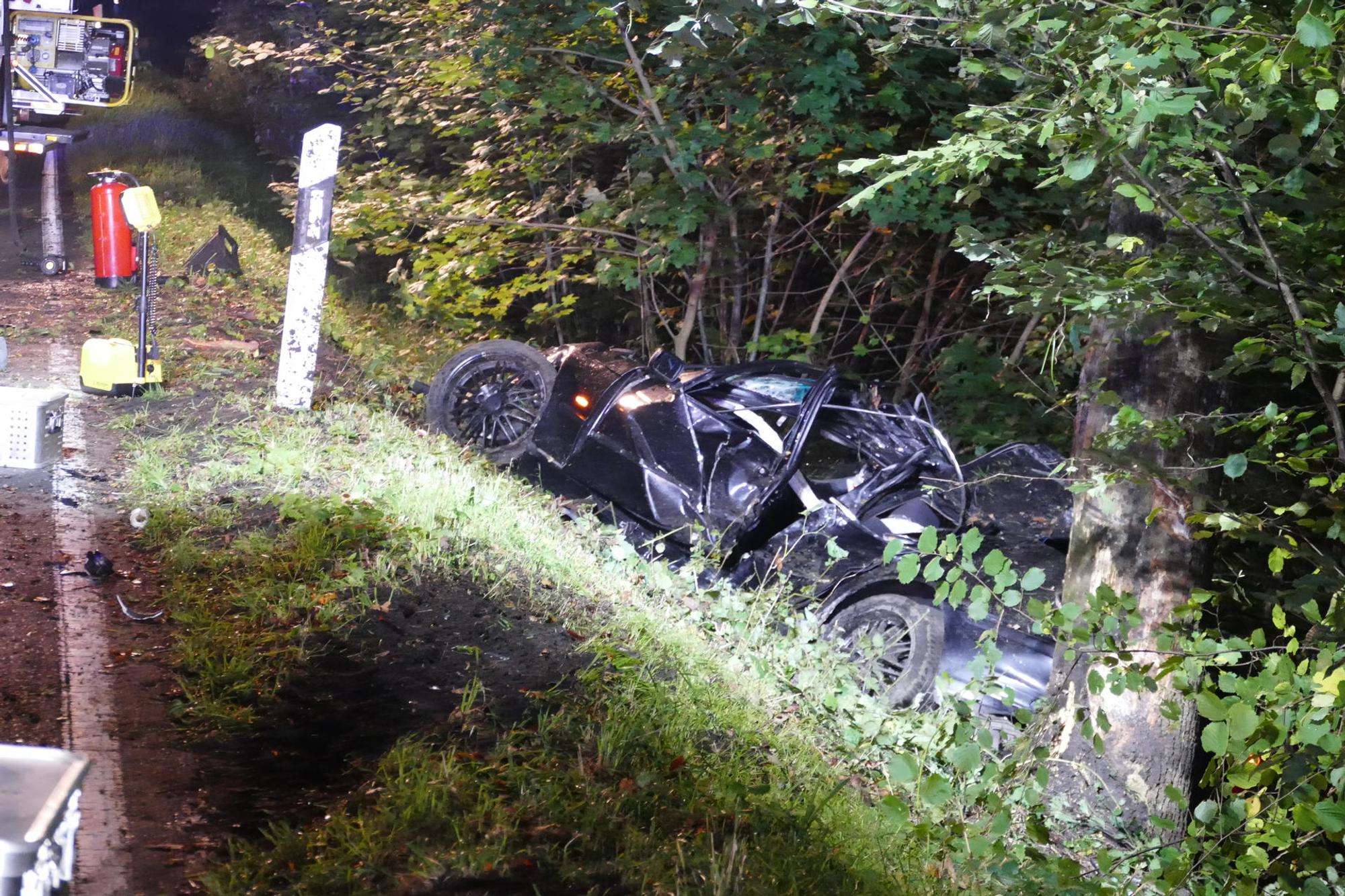 Werschtal Unfall Wrack 3