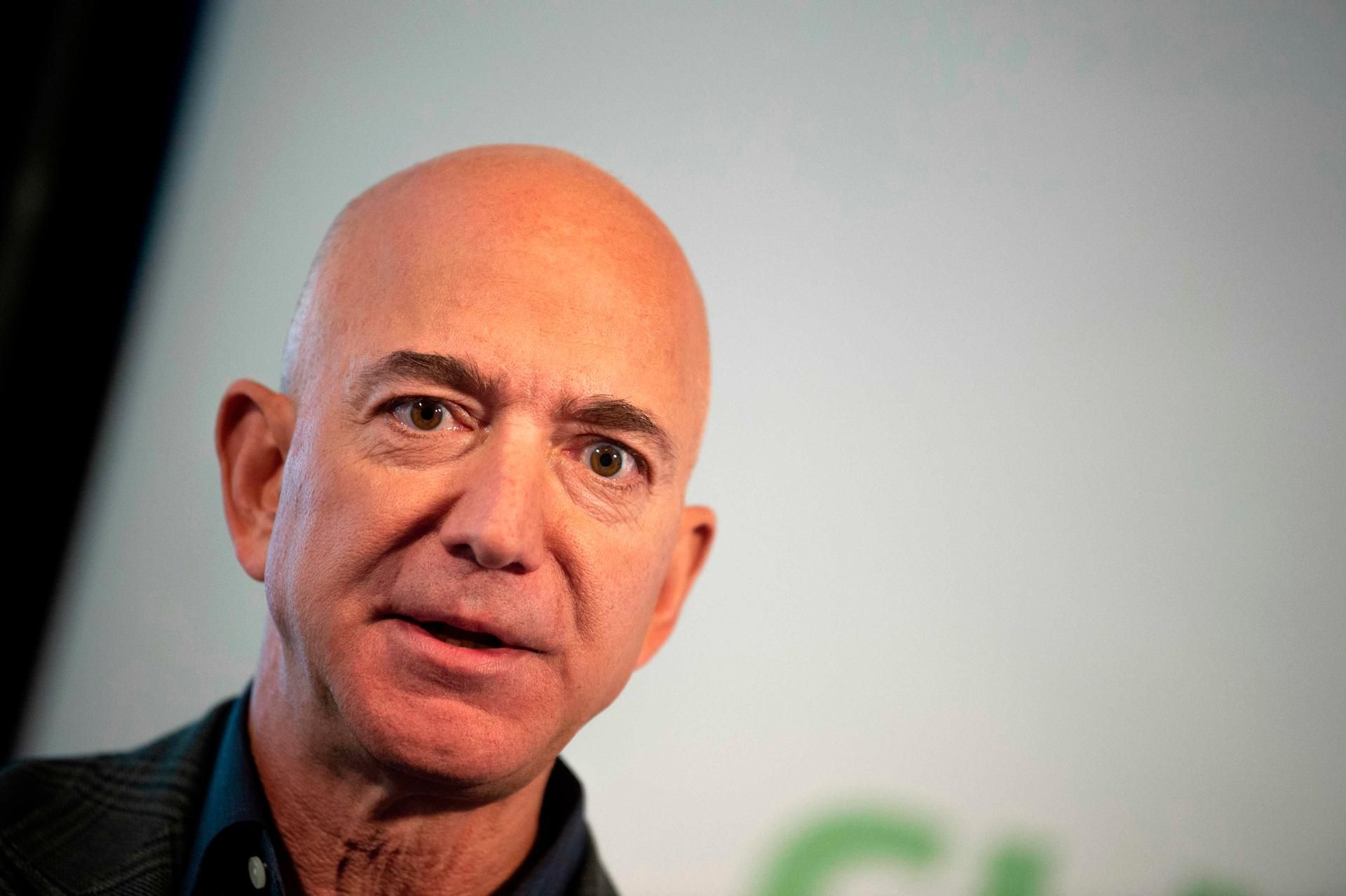 Jeff Bezos Amazon 040221