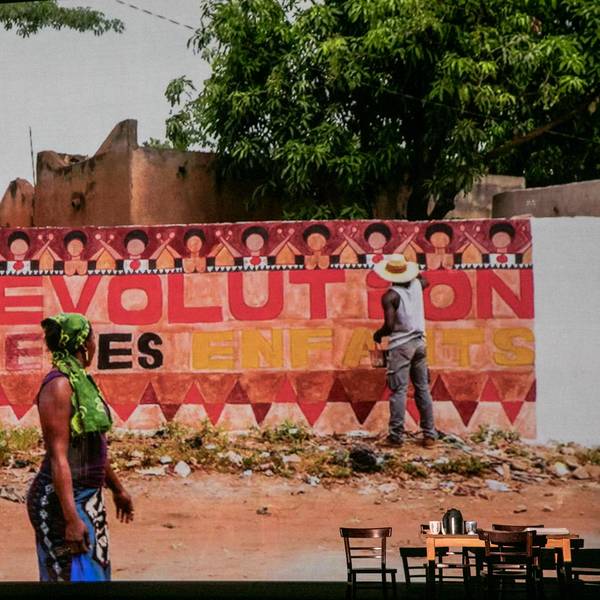 Revolution-cLupi-Spuma