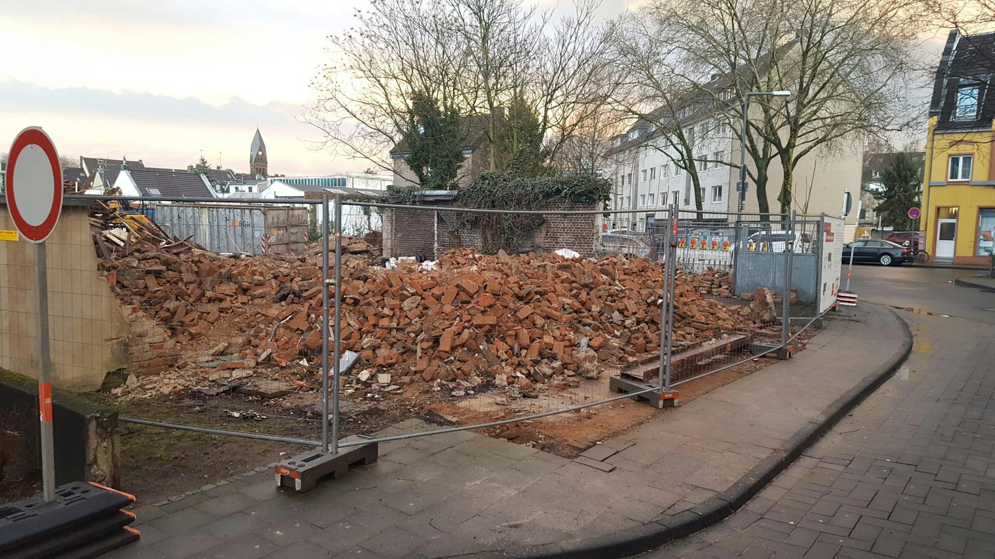 Herzhäuschen Abbruch rust