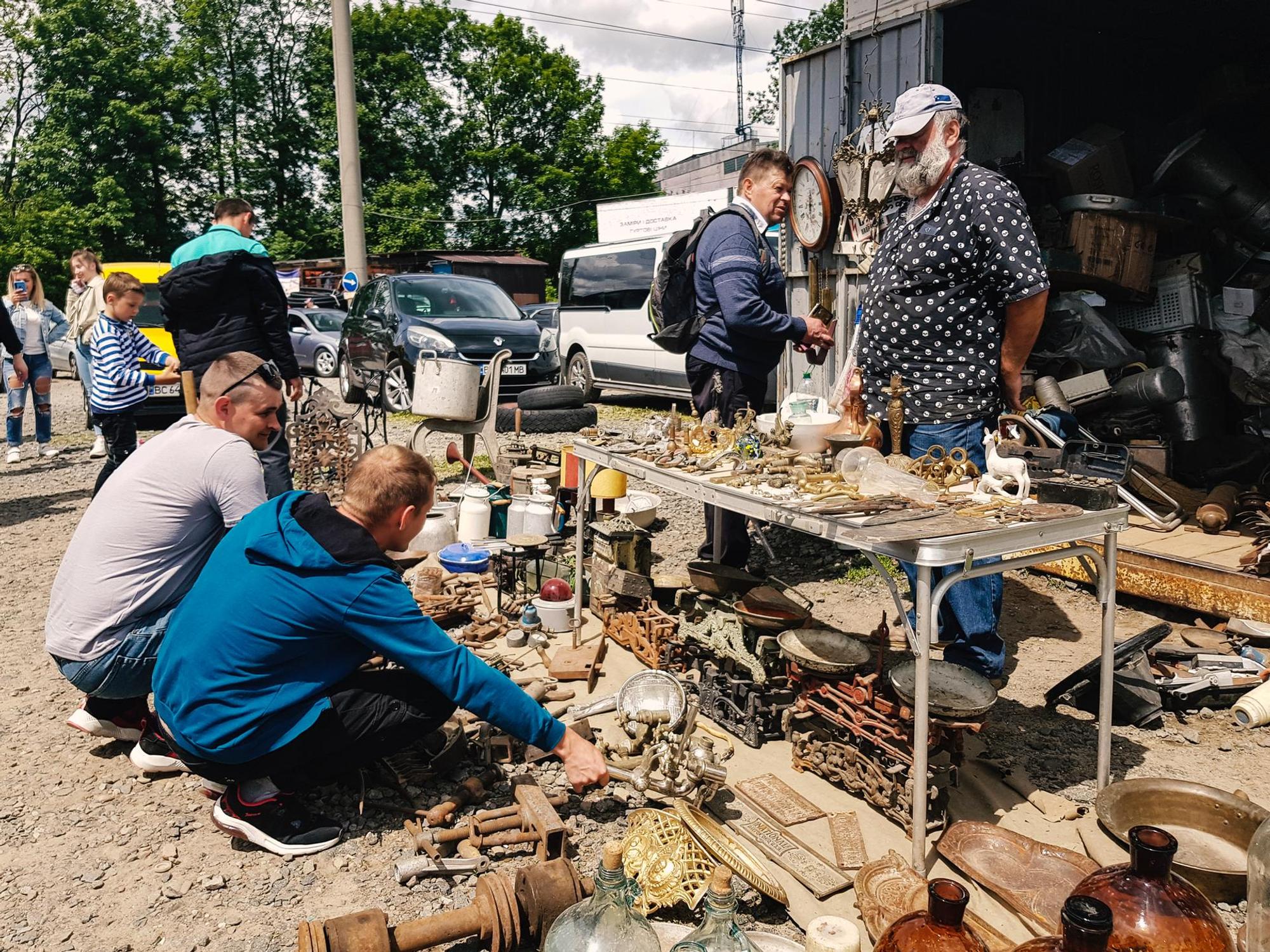Solomia Flea market2