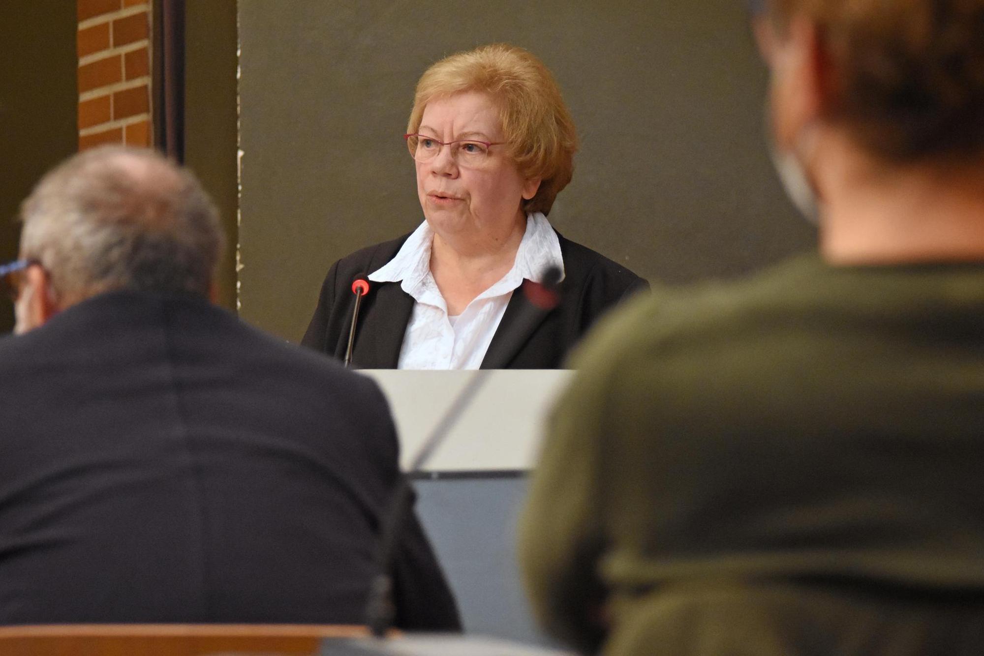 Helga Lagotzky Kämmerin Burscheid Haushalt 2022