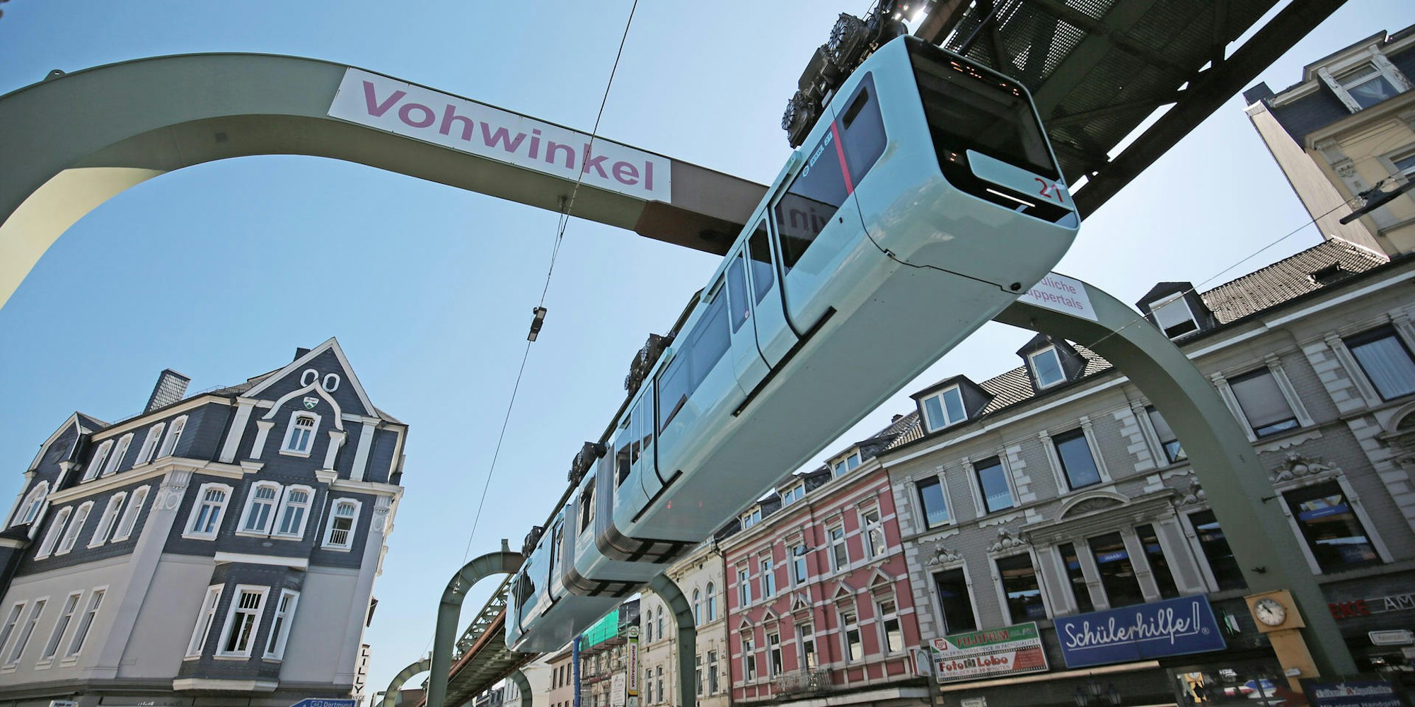 Schwebebahn_in_Wuppertal