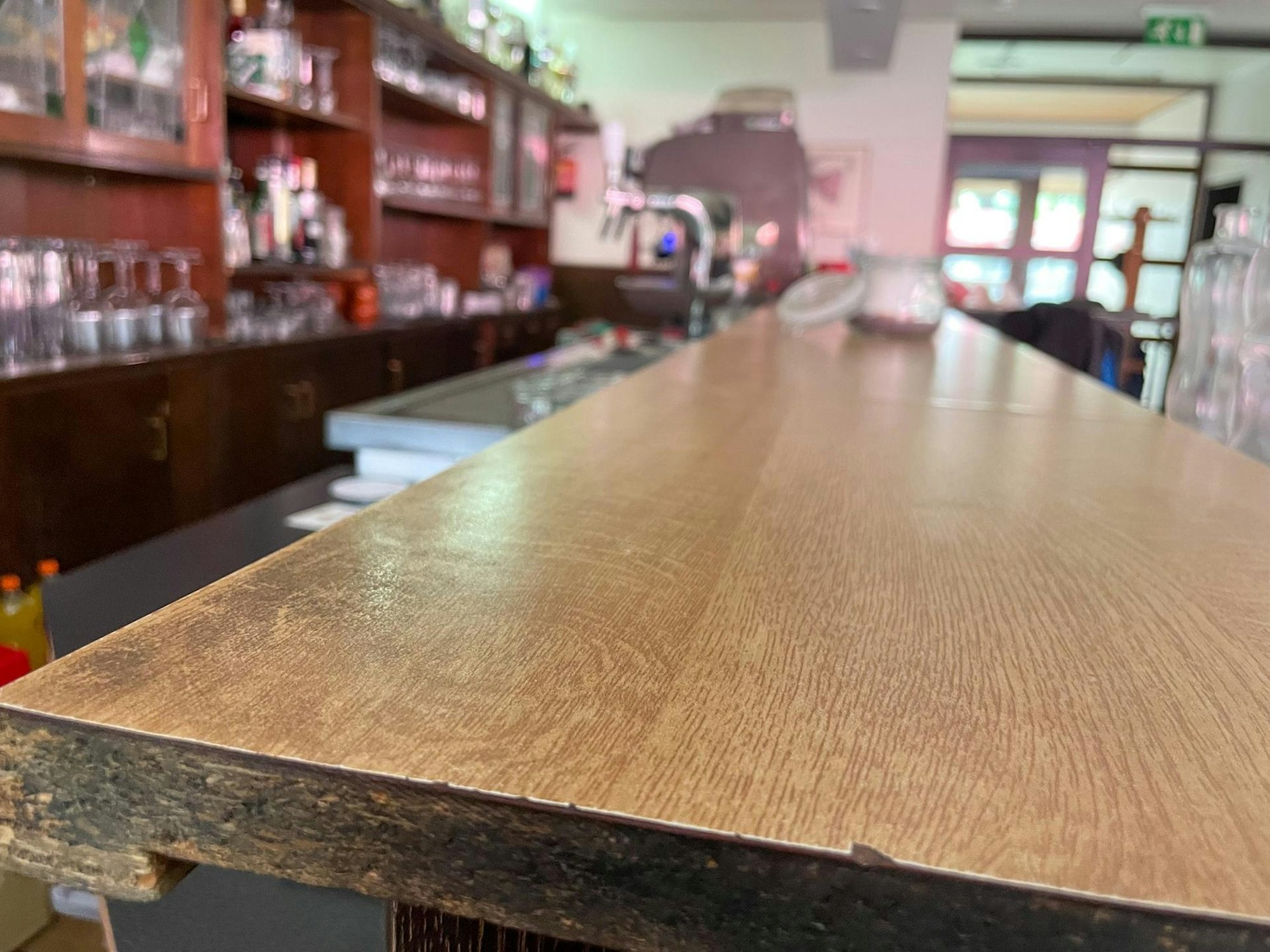 20220729-nip-ber-tc-grün-weiß-umbau-4