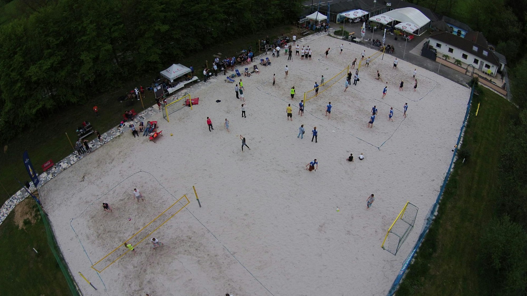 altes freibad beachvolleyballplatz
