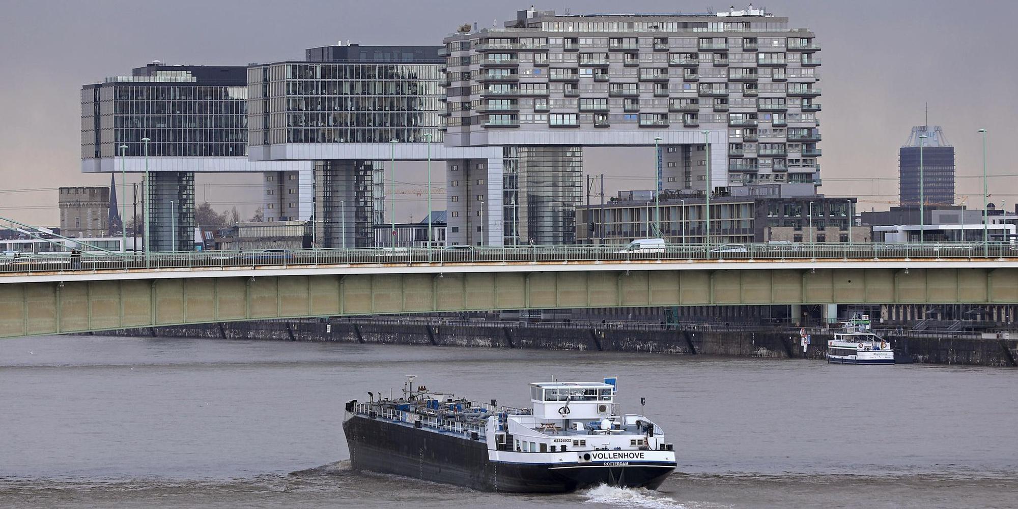 Hochwasser_Rhein_in_64239636