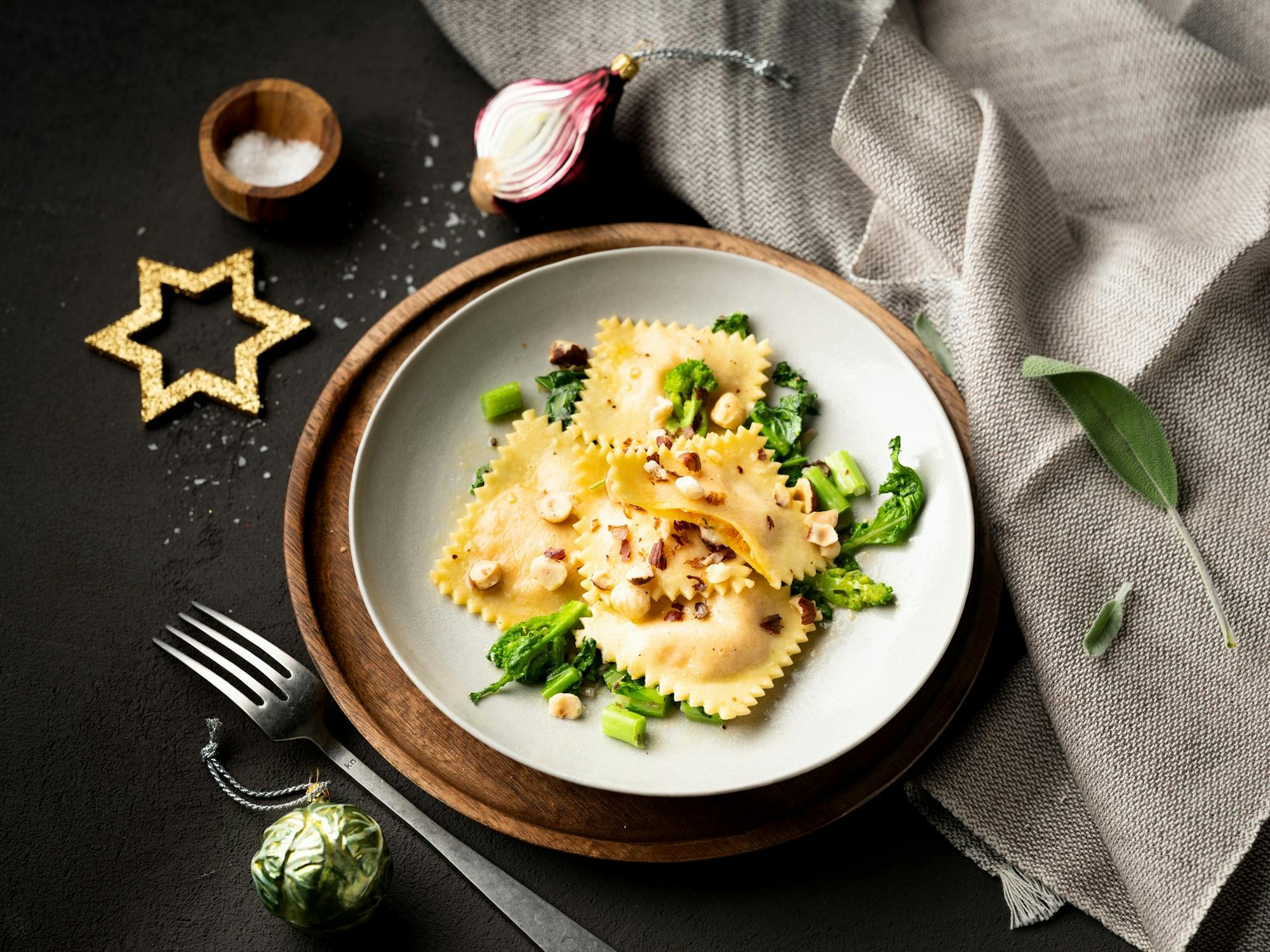 Ravioli-Vorspeise-ELCF5042