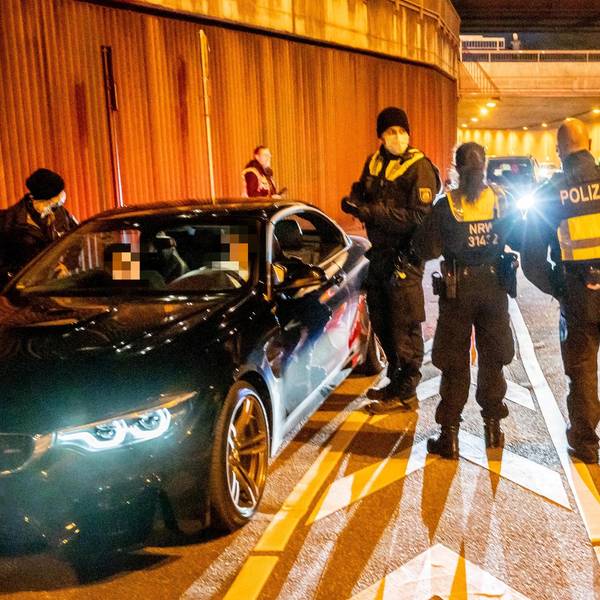 Raser Deutzer Brücke gepixelt