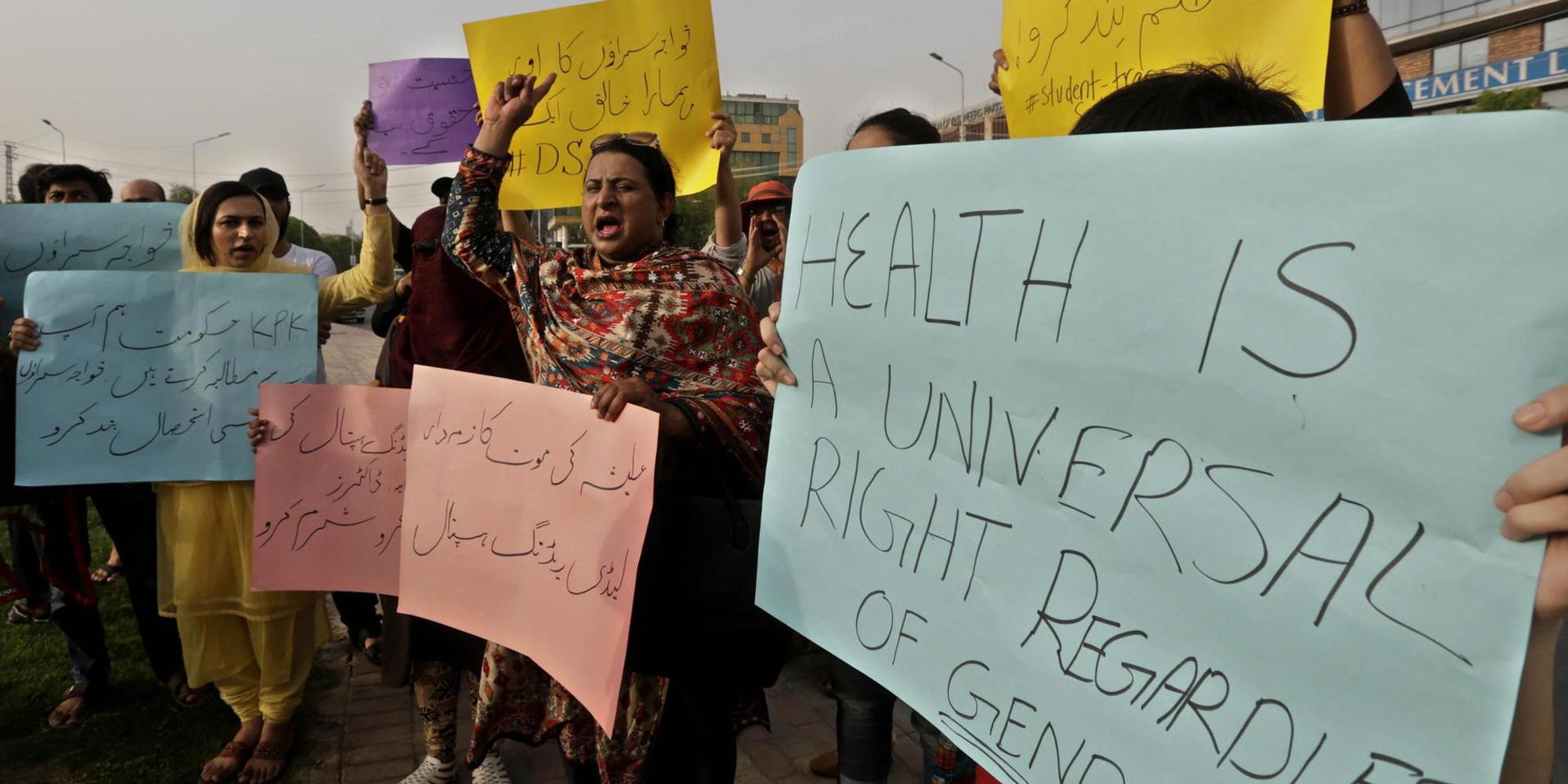 Transgender_protest_49461224