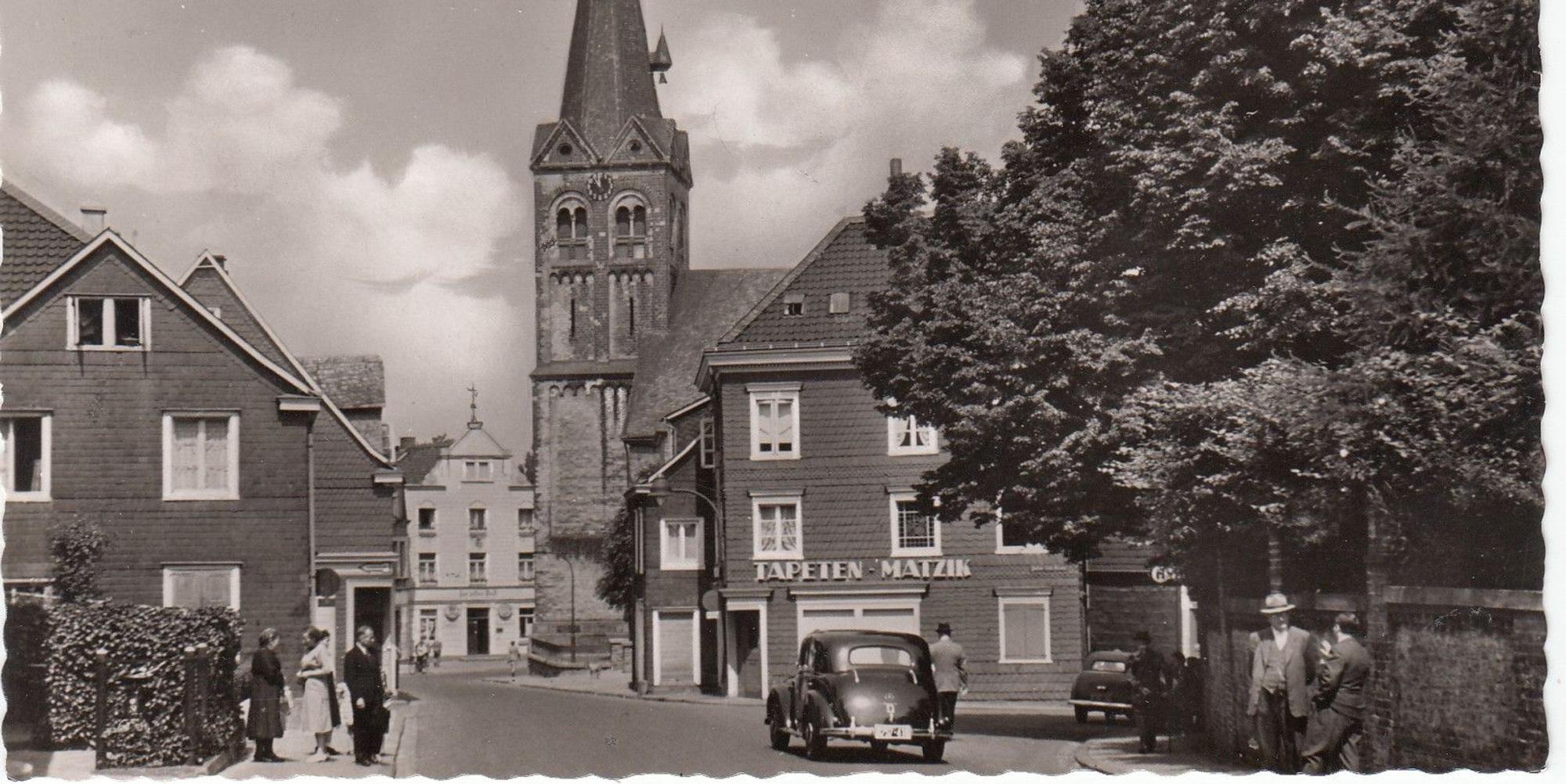 Burscheid-Kalender Hauptstr. mit Pastoratslinde Cekade 53-5