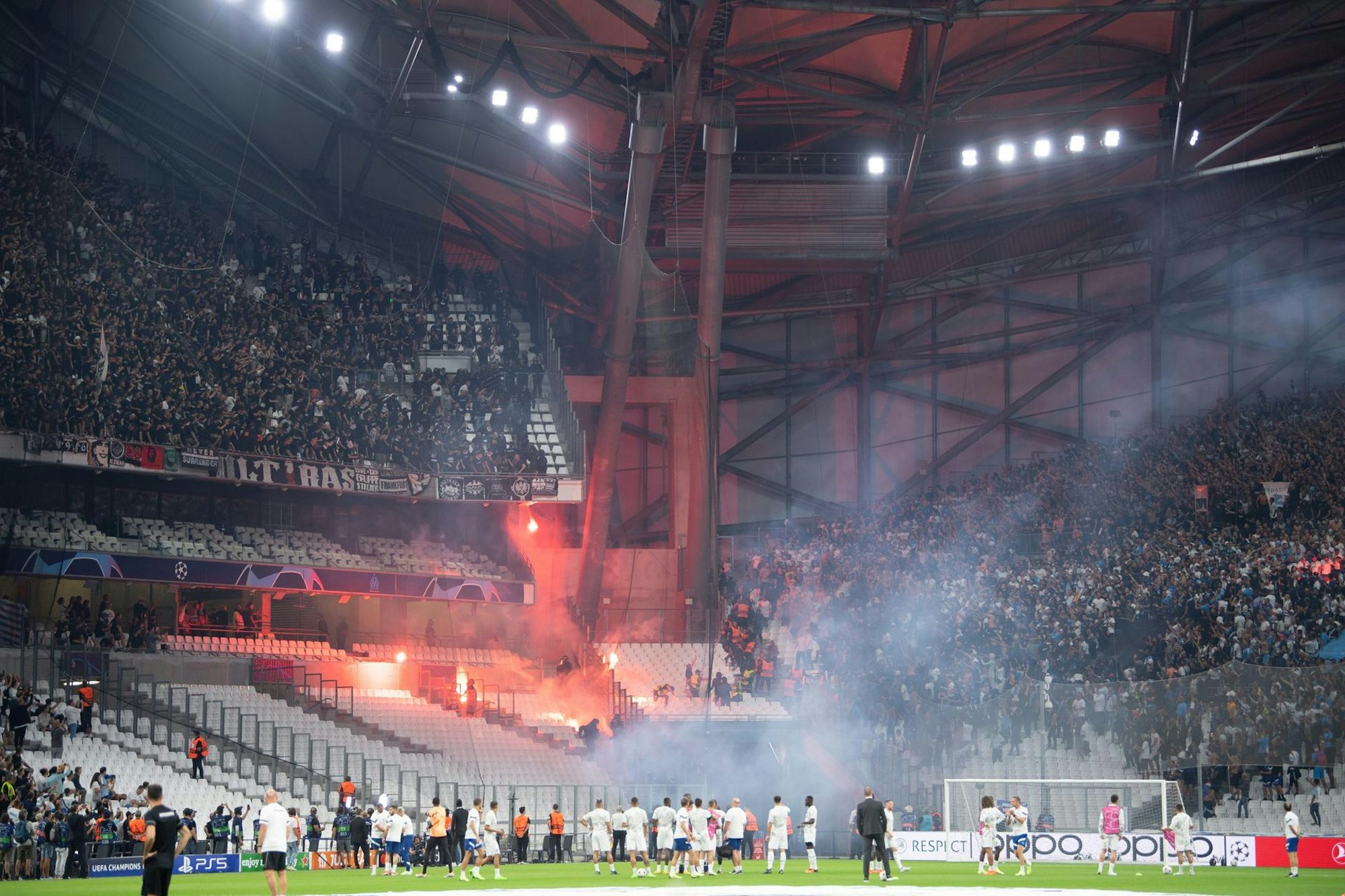 Eintracht Pyro 140922