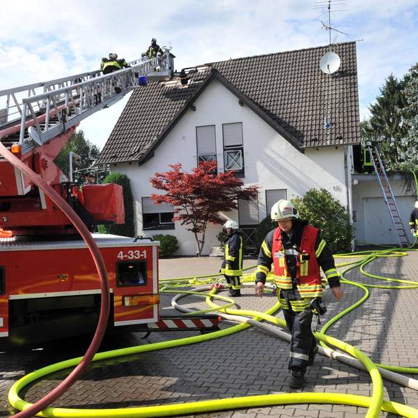 Drehleiter Feuerwehr Leichlingen2