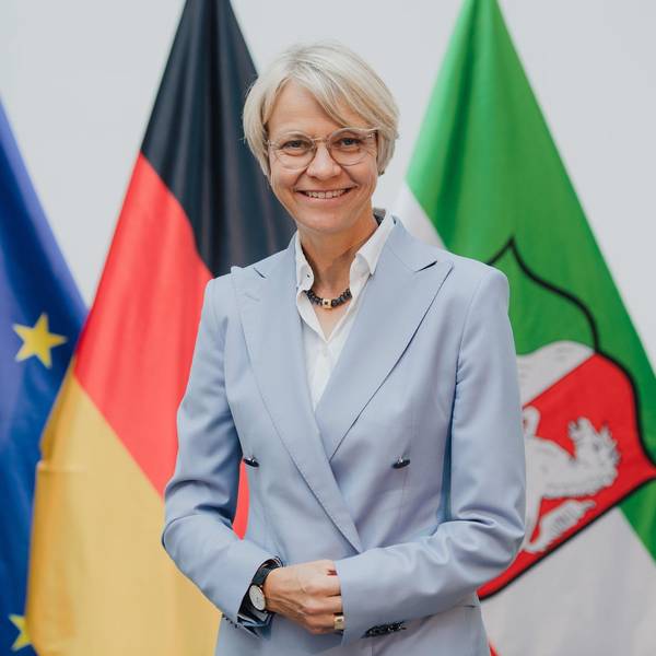 Dorothee Feller 040722 (1)
