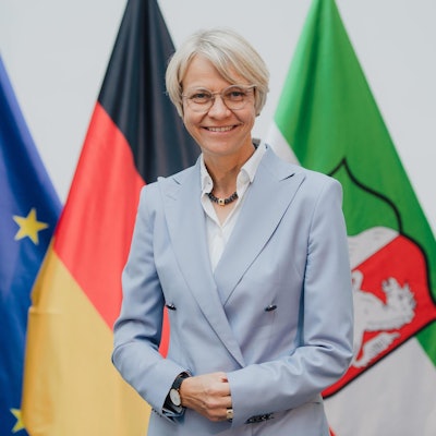 Dorothee Feller 040722 (1)