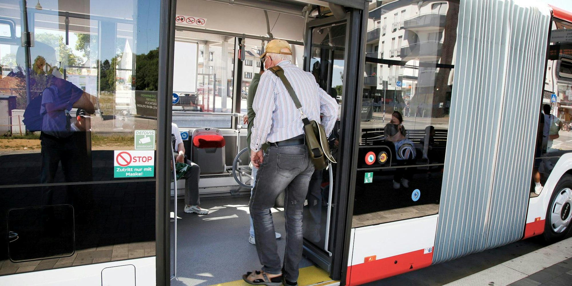 LEV Seniore_001