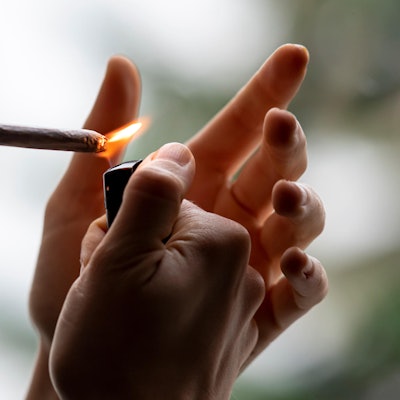 Cannabis Symbolbild