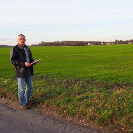 MDS-KSTA-2016-04-28-71-98696787