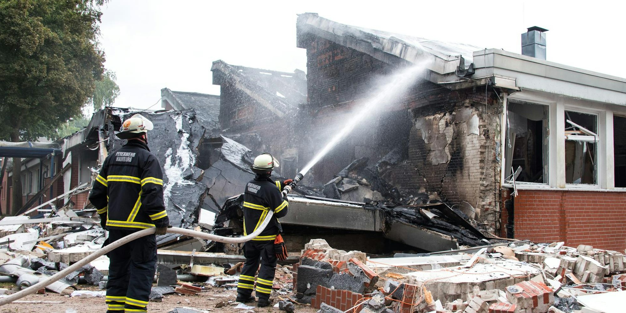 Explosion Schule Hamburg 060722