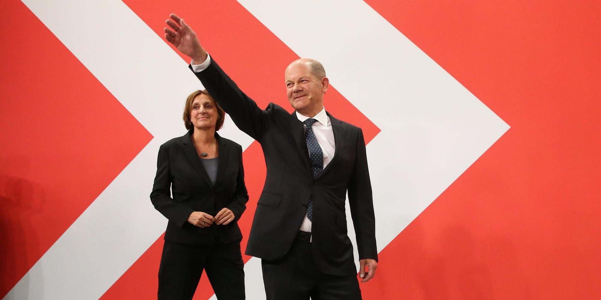 Britta Ernst und Olaf Scholz