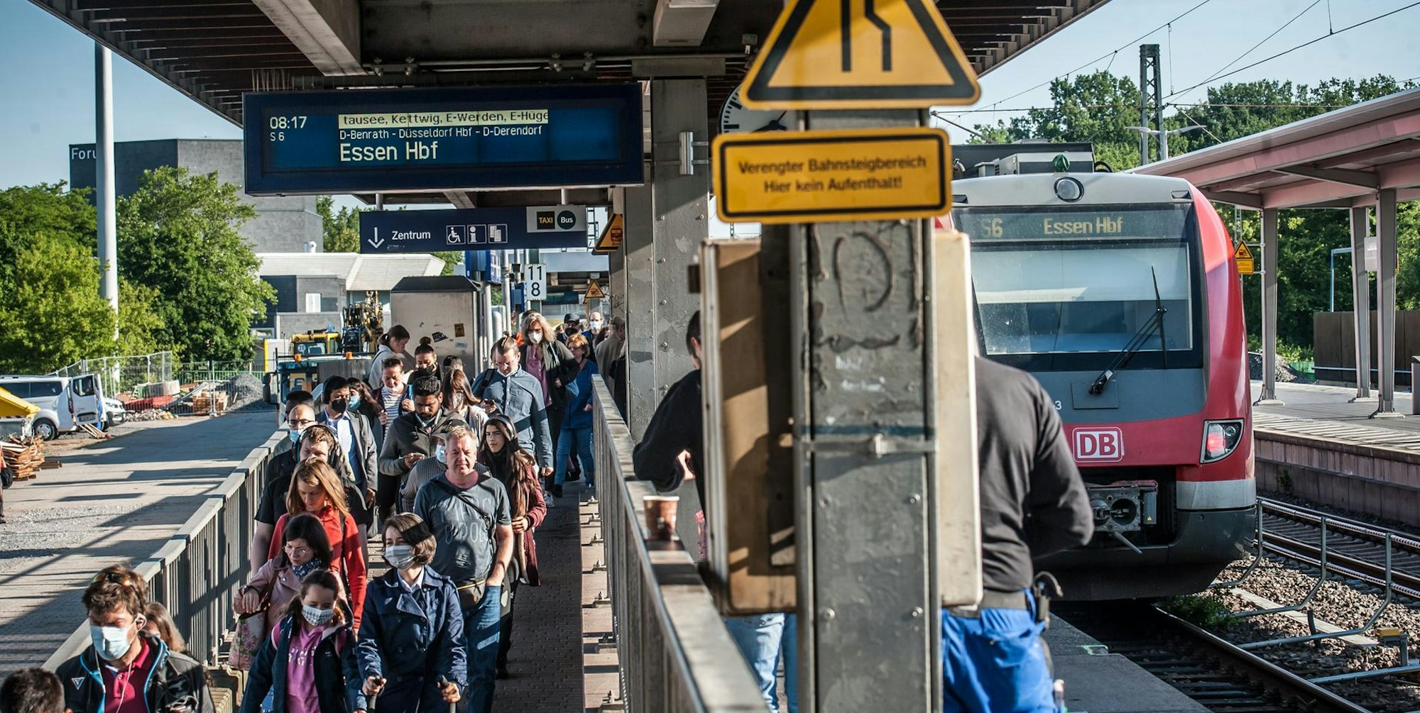 9-Euro-Ticket Leverkusen_003