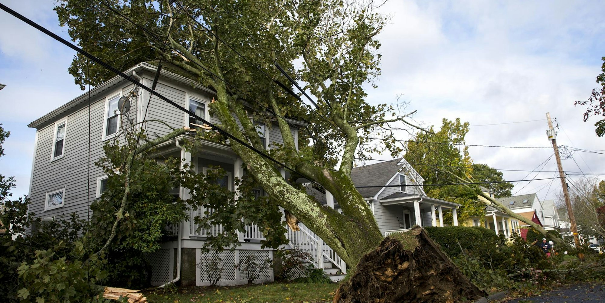 Bomben Zyklon Boston dpa 181019