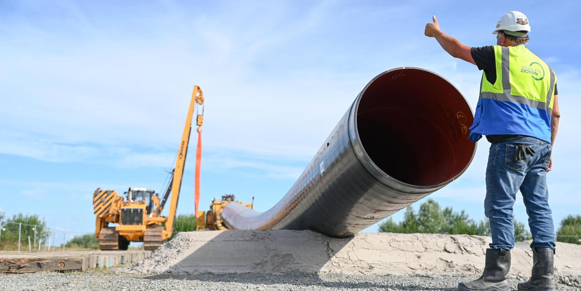 Leitung LNG Wilhelmshaven dpa