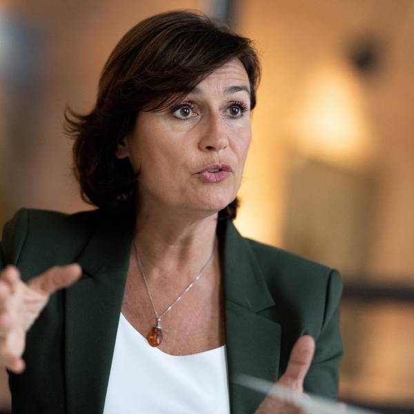 Sandra Maischberger 300822